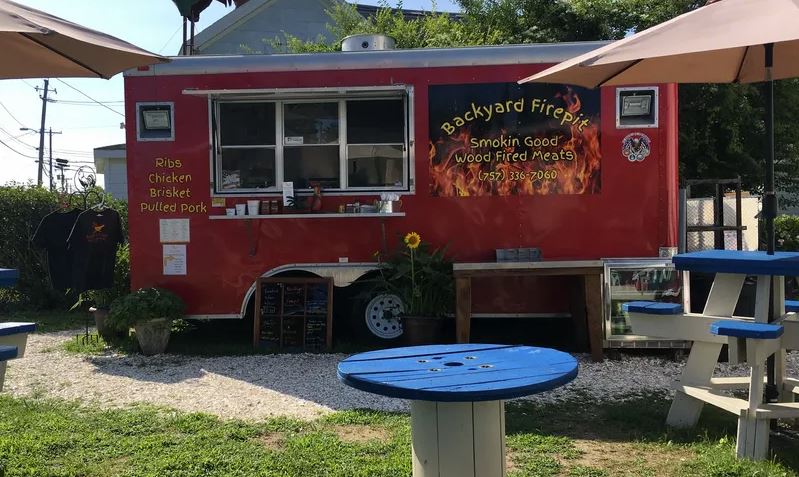 backyard-firepit-food-truck
